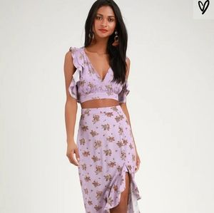 Lulu's Annabelle Lavender floral crop top Large